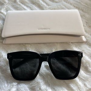 SOLD! 🙏 GENTLE MONSTER DREAMER 17 AUTHENTIC